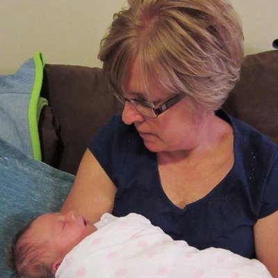 Profile Picture of Deb Carlson (@hawkreading) on Twitter