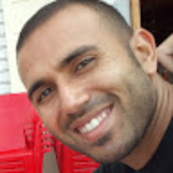 Profile Picture of Younes Benomar (@ybenomar) on Poshmark