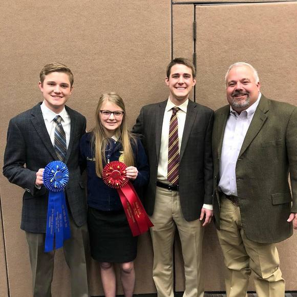 Profile Picture of Clay Bendele (@claydale) on Poshmark