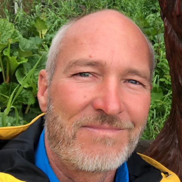 Profile Picture of Calvin Case (@casedadtoo) on Poshmark