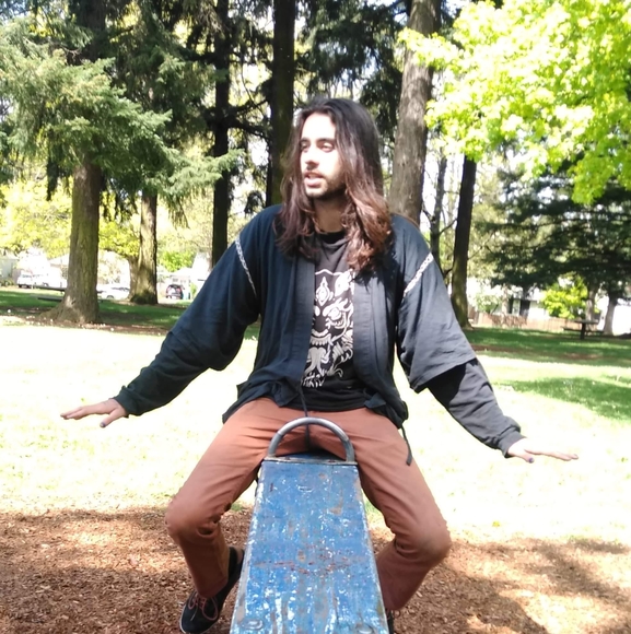 Tyler Mccord - Poshmark Profile Picture of Tyler Mccord (@tylermcc) on Poshmark