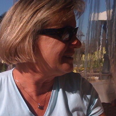 Profile Picture of Jean Newton (@jeaniefig) on Twitter