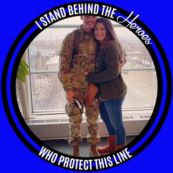 Profile Picture of Jessica Solomon (@rockrmom) on Poshmark