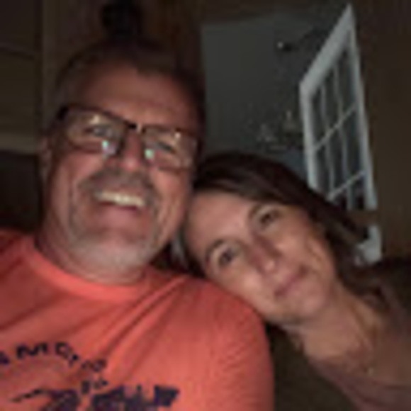 Kevin Roberts - Poshmark Profile Picture of Kevin Roberts (@kevinroberts127) on Poshmark