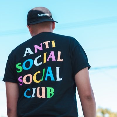 Profile Picture of Eric Cuevas (@the_sneaker_don) on Twitter