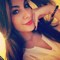 Profile Picture of Amanda Silvera (@Amanvera) on Twitter