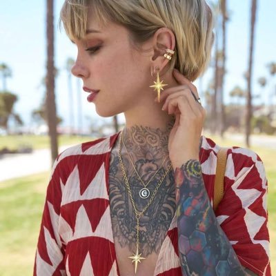 Profile Picture of Morgan (@lorawang1984) on Twitter