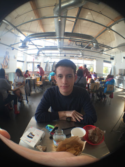 Profile Picture of Zachary Garcia (@zacharygarci199) on Poshmark