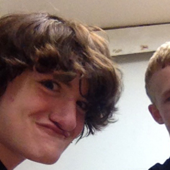 Profile Picture of Jen Renye (@blahblahblah3) on Poshmark