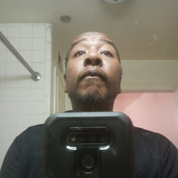 Profile Picture of Brian Gunter (@bgunter519) on Poshmark