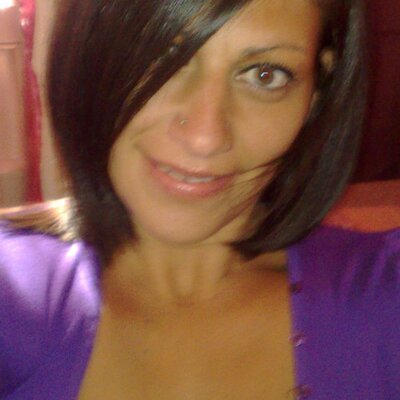 Profile Picture of Michelle Calder (@bellamiche) on Twitter