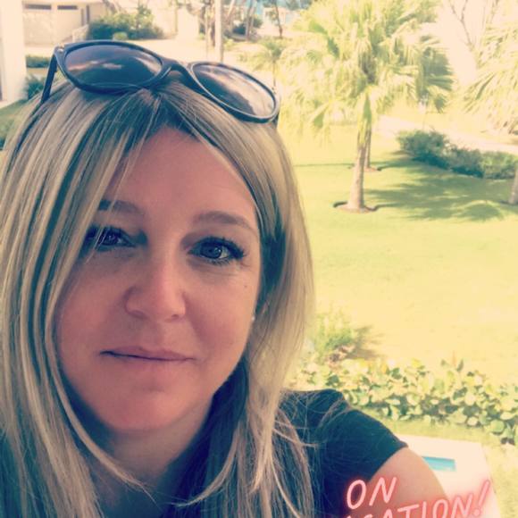 Profile Picture of Cathy Goulet (@cathygoulet) on Poshmark