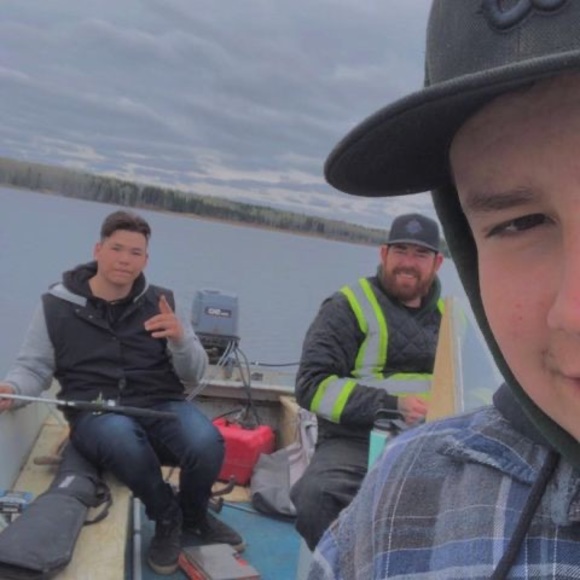 Profile Picture of Daniel Desjarlais (@danieldesj) on Poshmark