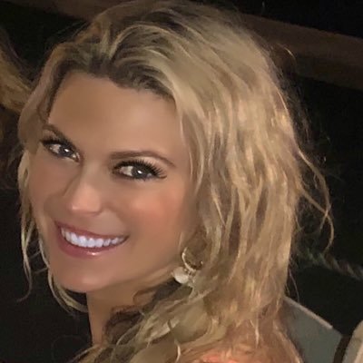 Profile Picture of April Byrd (@HokieChickVT) on Twitter