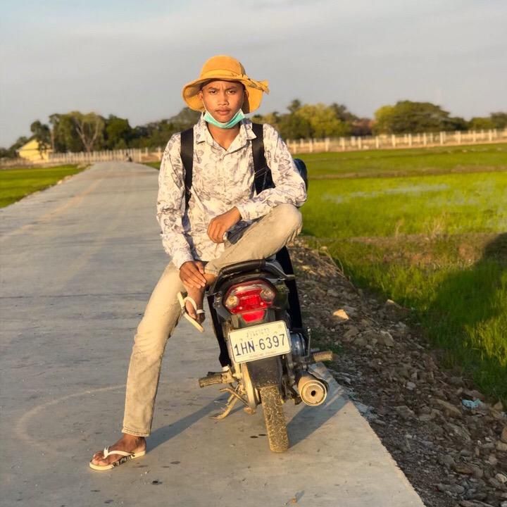 Profile Picture of S__e B___t (@bartsteav123) on Tiktok