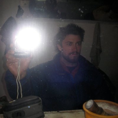 Profile Picture of Jonathan Mingle (@jonmingle) on Twitter