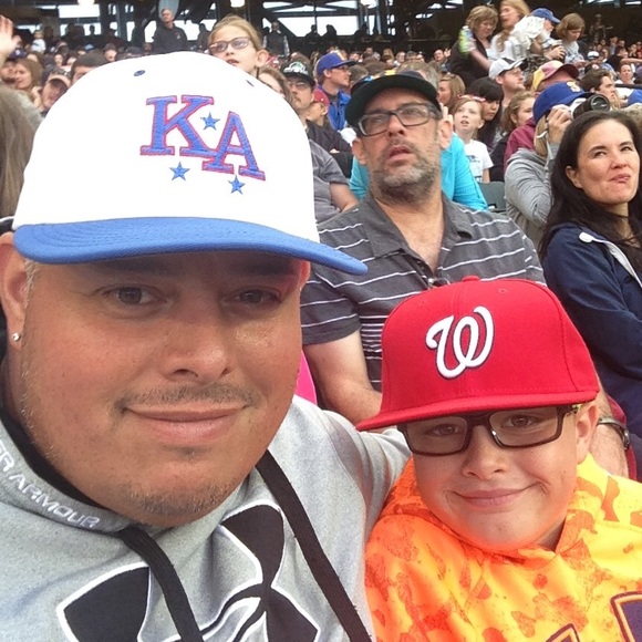 Profile Picture of Peter Salazar (@psal72) on Poshmark