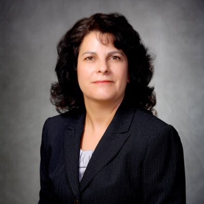Profile Picture of Lisa Drago (@lisaadrago) on Twitter