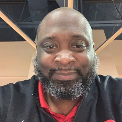 Profile Picture of Eric Clark Sr (@EricChillClark) on Twitter