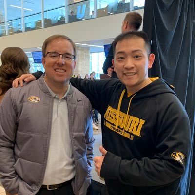 Profile Picture of Victor Vu (@TripleV94) on Twitter