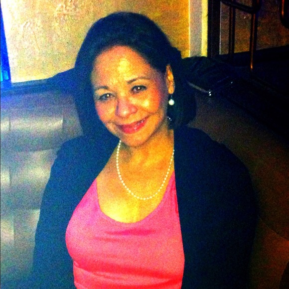 Profile Picture of Juana Espinal (@jespinal) on Poshmark