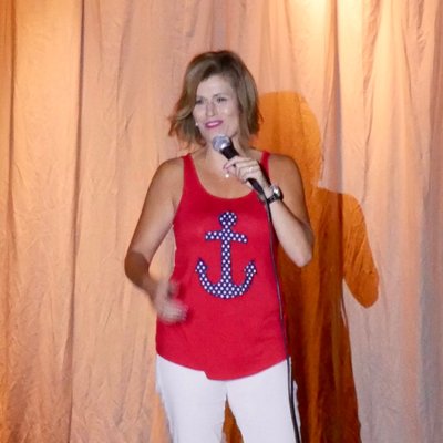 Profile Picture of Kerri Louise (@KerriLouiseLaff) on Twitter