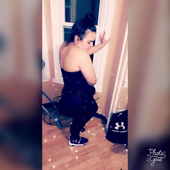 Profile Picture of Joshalyn Lugo (@jay1279) on Poshmark