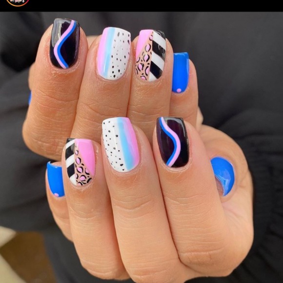 Profile Picture of Shawndra Haskins (@shawndra26) on Poshmark