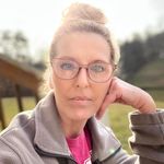 Profile Picture of Norma Mullins (@brokenjarfarm) on Instagram