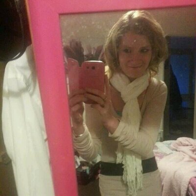 Profile Picture of :-) Emma Key :-) (@emmakey34) on Twitter