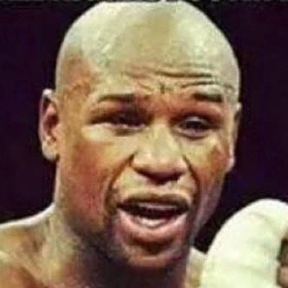 Profile Picture of Jon Van (@juslookn13) on Poshmark