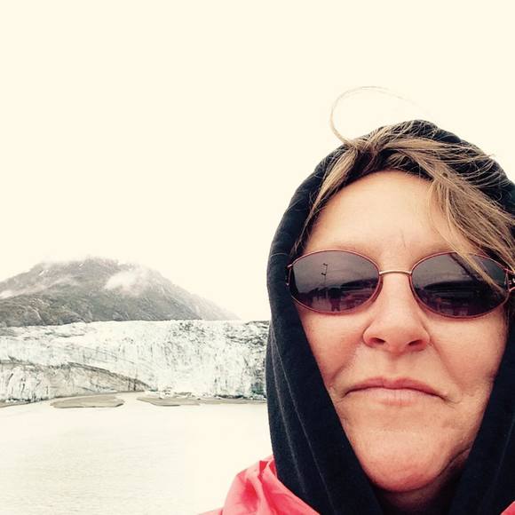 Profile Picture of Mitzi Jones (@mitzijones444) on Poshmark