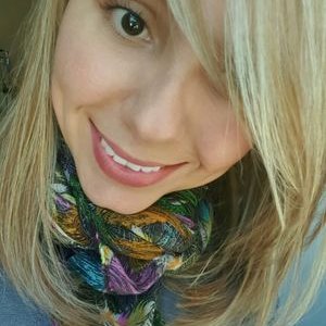 Profile Picture of Luz Salcedo (@Luzsalcedo17) on Twitter