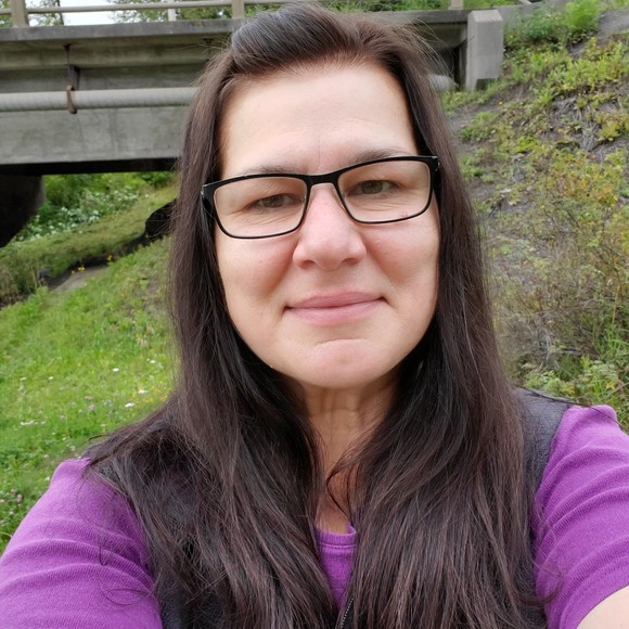 Profile Picture of Christine Inkster (@c_inkster) on Poshmark