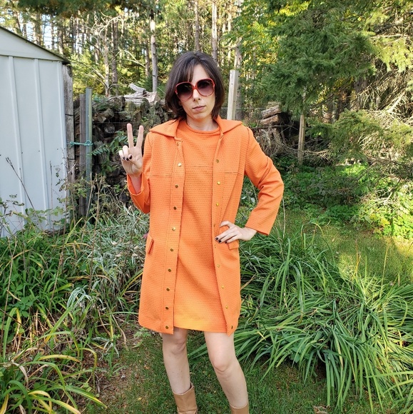 Profile Picture of Kaitlyn Federwitz (@kaitlynsvintage) on Poshmark