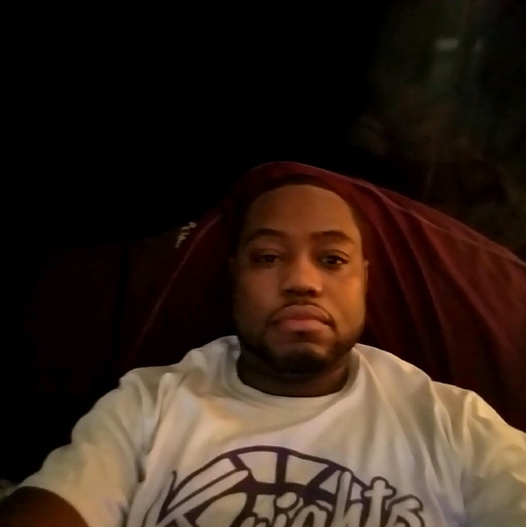 Profile Picture of Byron Matthews (@byron133) on Poshmark