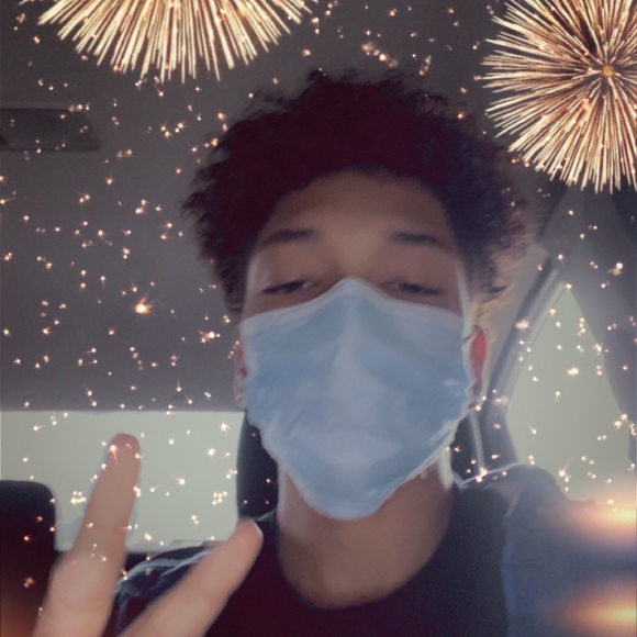 Profile Picture of Fabian Morales (@fm582) on Poshmark