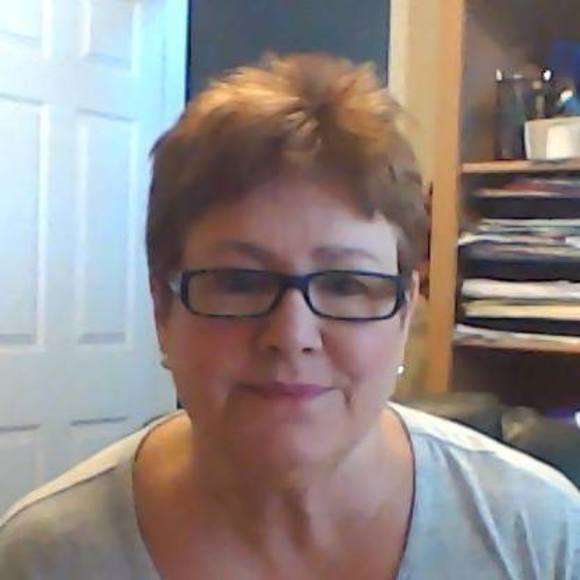 Profile Picture of Pat Edgell (@cedgell) on Poshmark