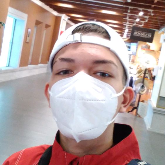 Profile Picture of Kenneth Santana (@rayometrixkasr) on Tiktok