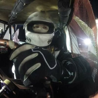 Profile Picture of Jeff Tuttle (@TJracing29) on Twitter