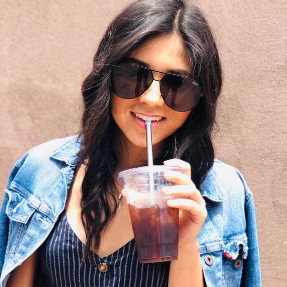 Profile Picture of Alex Corral (@xandria21c) on Poshmark