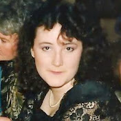 Profile Picture of Julia Francis (@gigidelapompom) on Youtube