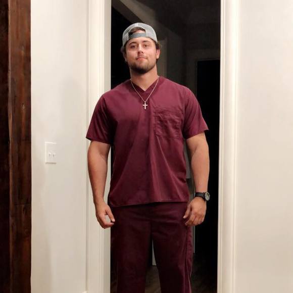 Profile Picture of Jacob Hale (@jakehale06) on Poshmark