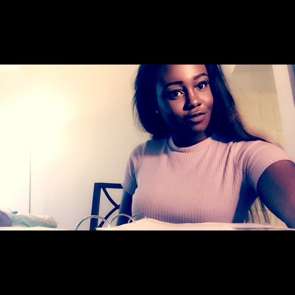 Profile Picture of Chidera Okafor (@bembe) on Poshmark