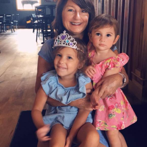 Profile Picture of Pamela Cupp (@pamela_cupp) on Poshmark