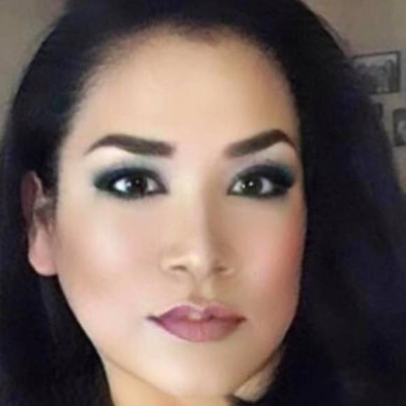 Profile Picture of Idalyn Alvarado (@idatony) on Poshmark