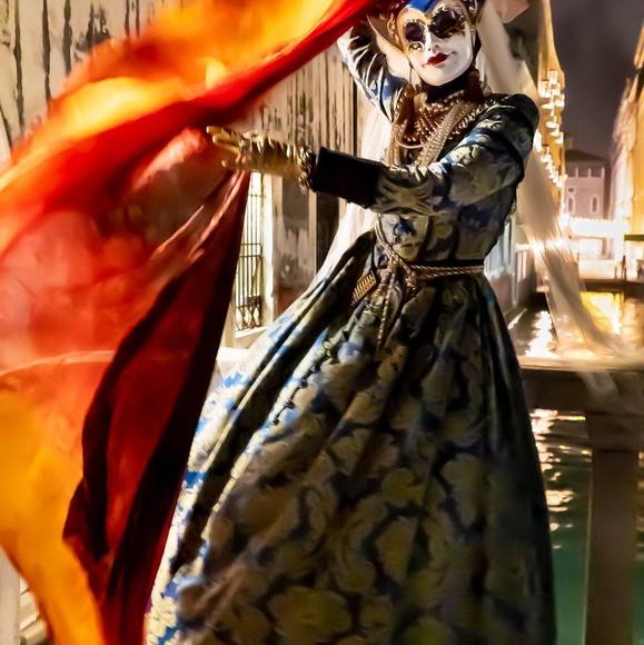 Profile Picture of Paula Roderick-voisembert (@prvoisembert) on Poshmark