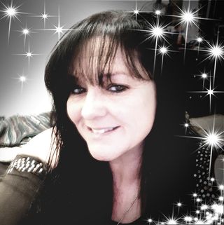 Profile Picture of Shelly Tesseneer (@shelly.tesseneer.7) on Facebook