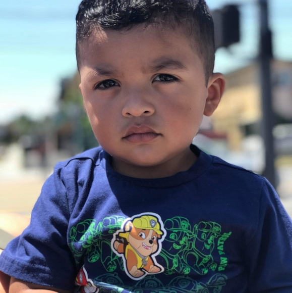 Profile Picture of Nelson Perez (@nelsonperez388) on Poshmark