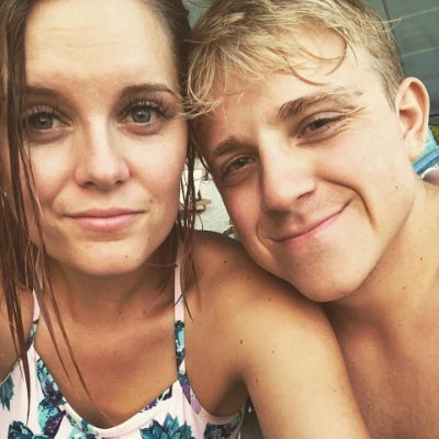 Profile Picture of Robert Knudson (@RobertK30161416) on Twitter